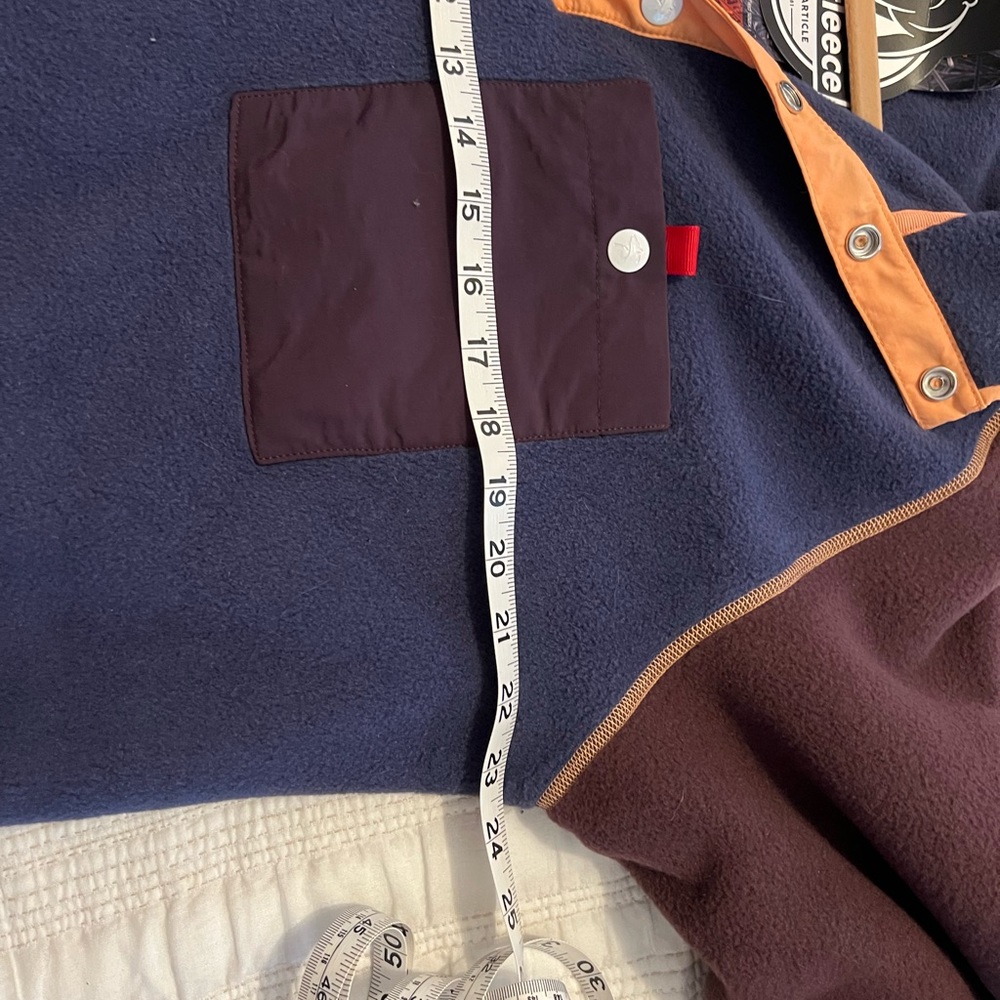 NWT Polarfleece Original Article - Picture 5 of 13